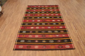 Striped Geometric Kilim Vegetable Dye Area Rug 6x10