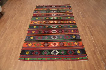 Vibrant Geometric Kilim Area Rug 6x10 for Bohemian Living Rooms