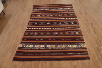 Vibrant Handwoven Kilim Area Rug 6x9 with Rich Geometric Patterns