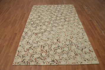 Elegant Modern Area Rug 5x8 in Soft Earth Tones for Any Room