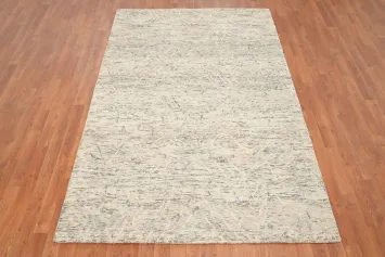 Elegant Neutral Tones Abstract Area Rug 5x8 for Modern Homes
