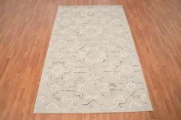Modern Area Rug 5x8 Featuring Intricate Design Details