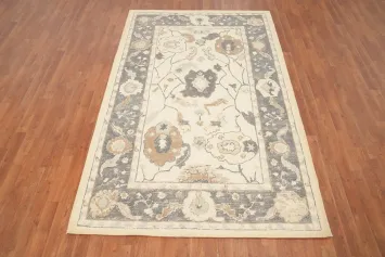Timeless Elegance: Classic Floral Oushak Oriental Area Rug 5x8