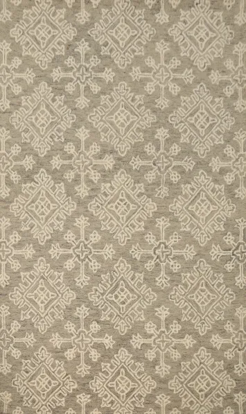 Stylish Symmetrical Design Area Rug 5x8 for a Classic Home Decor