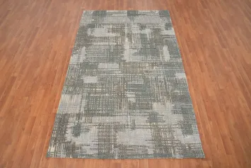 Trendy Textured Modern Area Rug 5x8 with Calm Color Palette