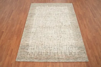 Contemporary Elegance: Beige and White Abstract Rug 5x7