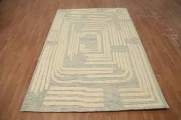Modern Geometric Area Rug 5x8 Elegance in Soft Colors