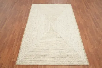 Geometric Modern Area Rug 5x8 in Calm Neutral Shades