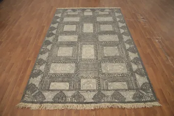Geometric Elegance Modern Area Rug 5x8 Interlocking Squares