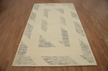 Geometric Modern Area Rug 5x8 for Contemporary Living Spaces