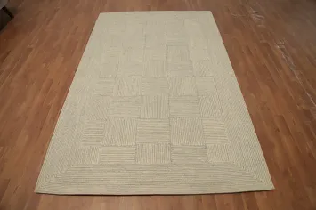 Elegant Checkered Modern Area Rug 5x8 Enhancing Any Room Style