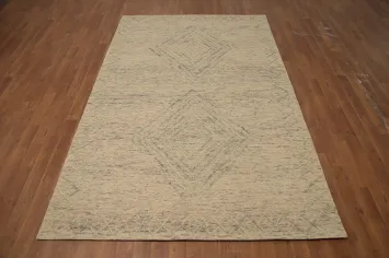 Hand Tufted Wool Modern Oriental Area Rug 5x8