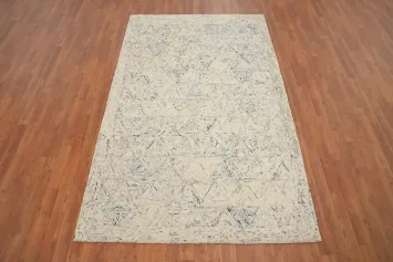 Hand Tufted Wool Abstract Area Rug 5x8