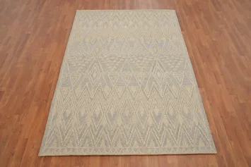 Geometric Trellis Wool Area Rug 5x8 with Subtle Triangular Design