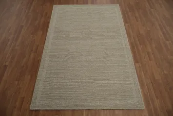 Elegant Textured Beige Area Rug 5x8 for Modern Living Rooms
