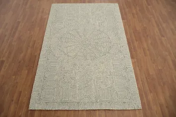 Elegant Geometric Pattern Area Rug 5x8 in Neutral Tones for Modern Homes