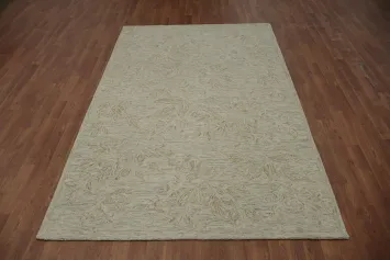 Natural Elegance: Leaf-Patterned Modern Area Rug 5x8
