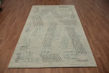 Artistic Linear Pattern Area Rug 5x8 Perfect for Sophisticated Spaces