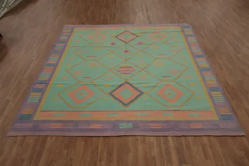 Vibrant Patterns: Stunning Handcrafted Kilim Area Rug 9x10