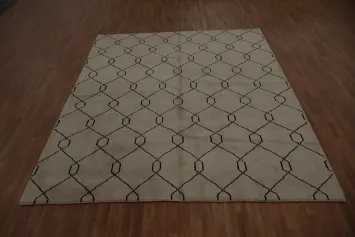 Stylish Modern Moroccan Area Rug 8x10 Geometric Details