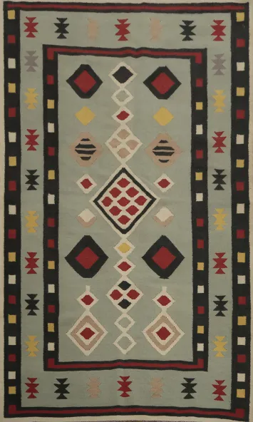 Vibrant Kilim Area Rug 5x8 for the Modern Home
