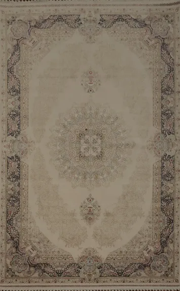 Richly Designed Qum Area Rug 7x10 A Touch of Sophistication