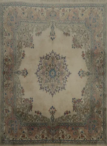 Medallion Floral Kerman Persian Area Rug 8x8 in Soft Color Tone
