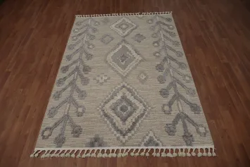 Artistic Modern Turkish Area Rug 5x8 to Complement Modern Interiors