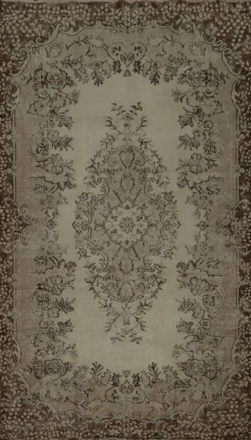 Vintage Anatolian Area Rug 6x10 with Ornate Border Design