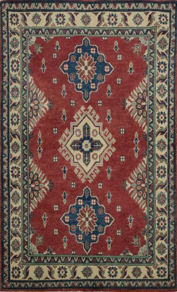 Classic Kazak Rug 3x5 with Bold Patterns and Elegant Detailing