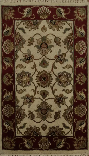 Stylish Oushak Oriental Rug 2x3 with Ornate Floral Patterns