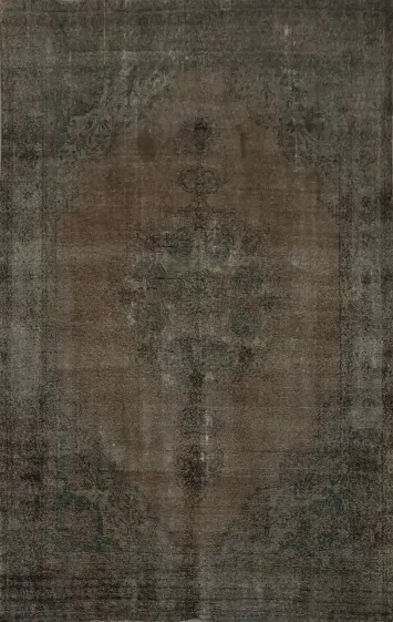 Tabriz Persian Area Rug 9x13 with Distressed and Earthy Tones