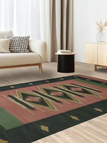 Handcrafted Kilim Vegetable Dye Area Rug 5x8 for a Cozy and Stylish Space