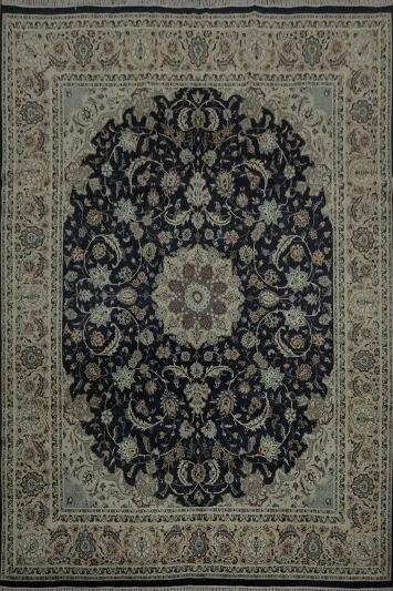 Elevate Your Home Décor with Elegant Nain Persian Area Rug 8x10