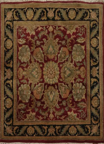 Handcrafted Floral Agra Oriental Rug 4x4 for Classic Interiors