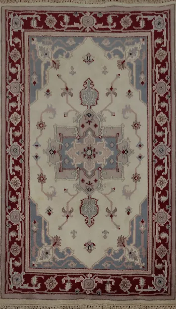 Rich Ivory and Red Heriz Oriental Rug 4x6 with Classic Motif