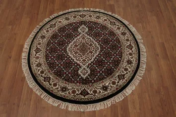 Classic Agra Oriental Rug 3x3 to Enhance Your Home Decor
