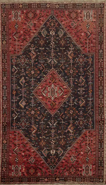 Handcrafted Shiraz Persian Area Rug 7x10 with Central Medallion