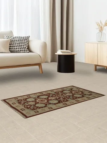 Intricate Floral Motif: Elegance Embodied in a Handmade Rug 2x4