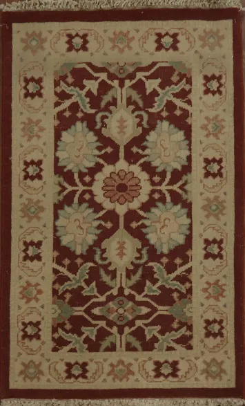 Luxurious Earth-Toned Accent Rug Featuring Classic Motifs 2x3
