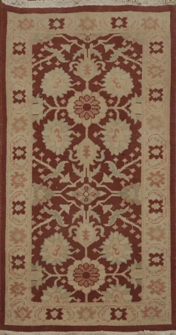 Handcrafted Oriental Rug Featuring Intricate Floral Patterns 2x4