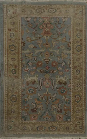 Exquisite Traditional Floral Motif Rug with Vintage Charm 2x4
