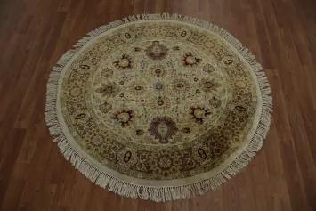 Antique Look Ziegler Round Rug 4x4 with Floral Patterns