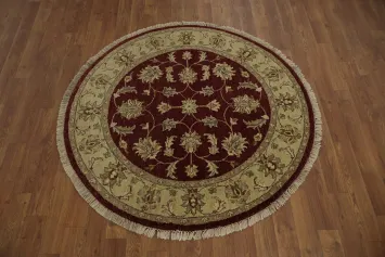 Elegant Round Rug with Intricate Floral Design Inspired by Nature 4x4 ftt