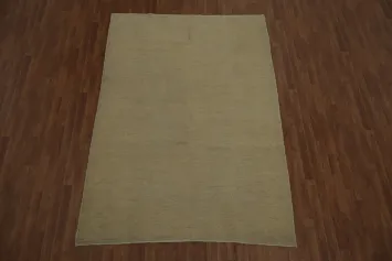 Elegant Minimalist Beige Rug for Sophisticated Interiors 6x8
