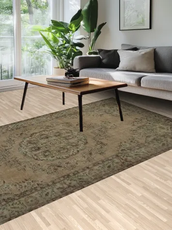 Turkish Distressed Floral Area Rug 6x10