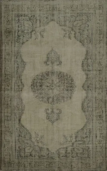 Elegant Vintage-Inspired Distressed Turkey Rug 6x10