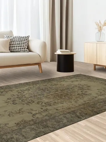 Elegant Classic Turkish Distressed Rug 5x8