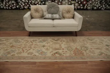 Elegant Handcrafted Runner with Intricate Floral Designs Ziegler 4x11