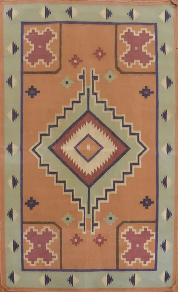Traditional Southwestern Style Kilim Rug 3X5